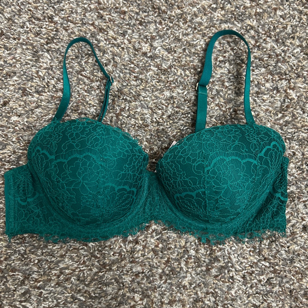 Victoria's Secret Lace Bra in Deep Green